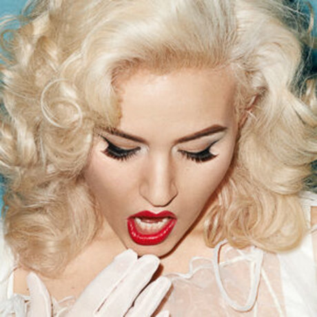 Gia Genevieve ポルノスター 写真