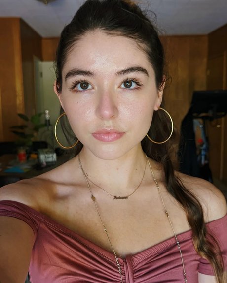 OnlyFansを無効にしました セクシーヌード ギャラリー