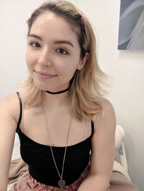 Autumn Farrell HDスター 写真