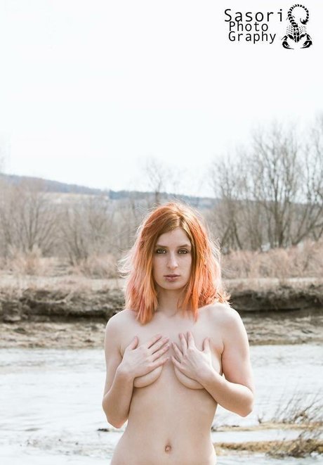 Sanny Chixy 高品質のポルノスター 写真