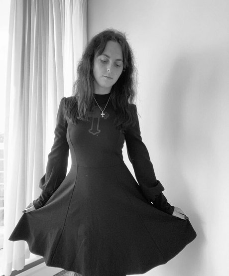 Olivia Evenstar ヌードのポルノスター 写真