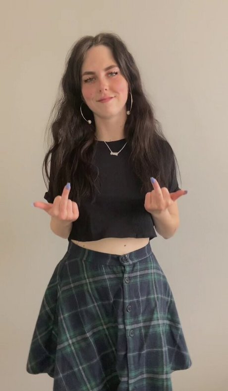 Olivia Evenstar トップモデル 画像