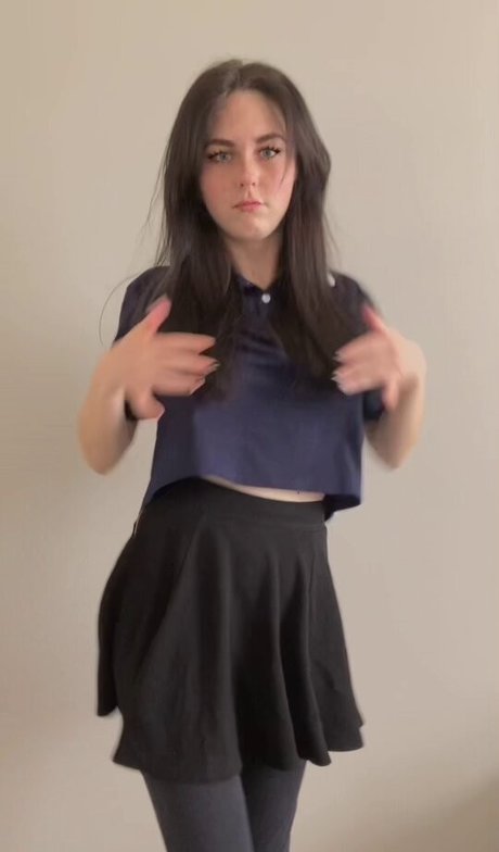 Olivia Evenstar ポルノ女優 写真