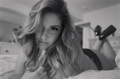 Alyssamax07 xxxスター ギャラリー