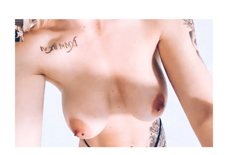 Marilyn Milk トップスター 写真