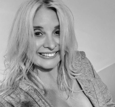 Helen Eleni 美しいポルノスター 写真