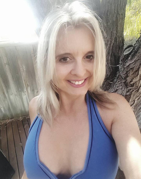 Helen Eleni 最高のモデル 写真