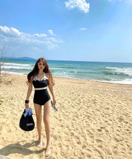 iam666666 美しいポルノスター 画像