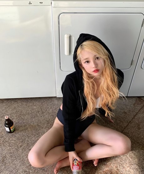 iam666666 美しいポルノスター ギャラリー