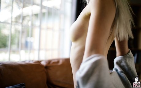 若い熟女OnlyFans ホット 画像