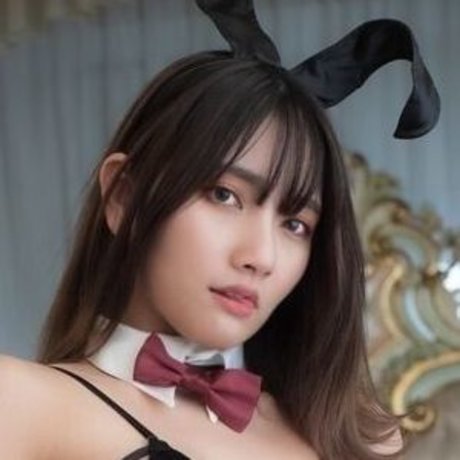 Madoka Natsume 完璧なスター 写真