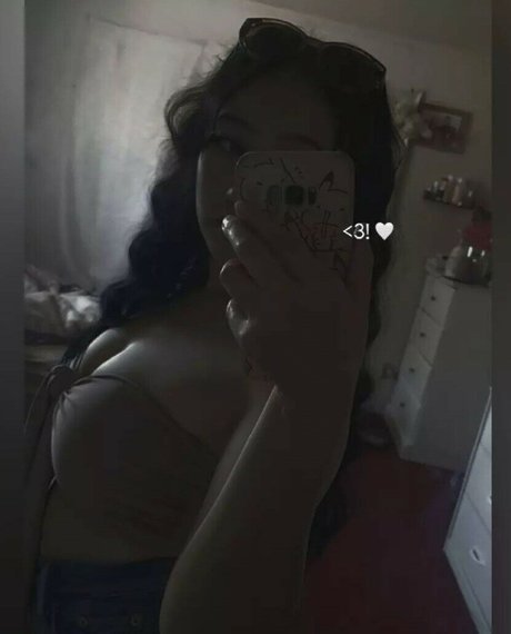 シシーオンリーファンズ xxx 写真