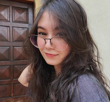 痩せたブロンドのOnlyFans ポルノ 写真