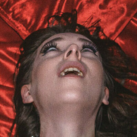 制服オンリーファン 無料セクシー ギャラリー