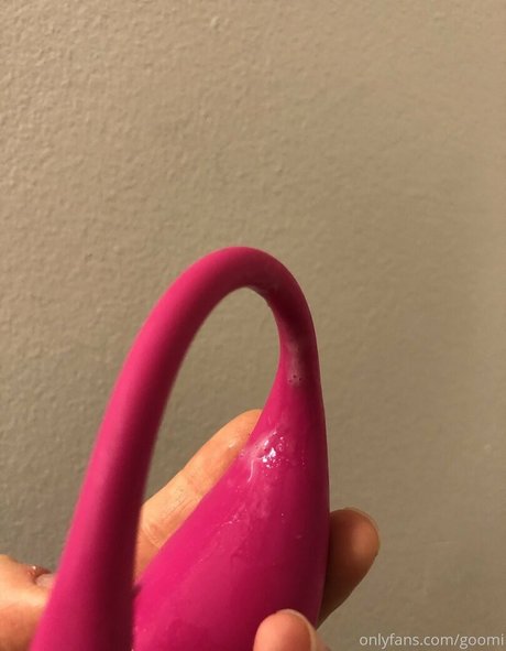 美しい足 OnlyFans パーフェクト 画像