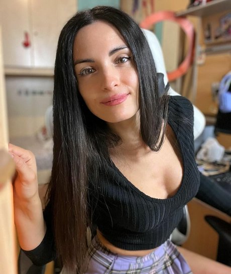 曲線美のアナルOnlyFans HD 画像