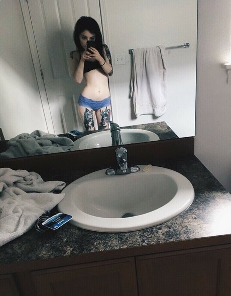 プリンセスアジアンOnlyFans 美しい裸 画像