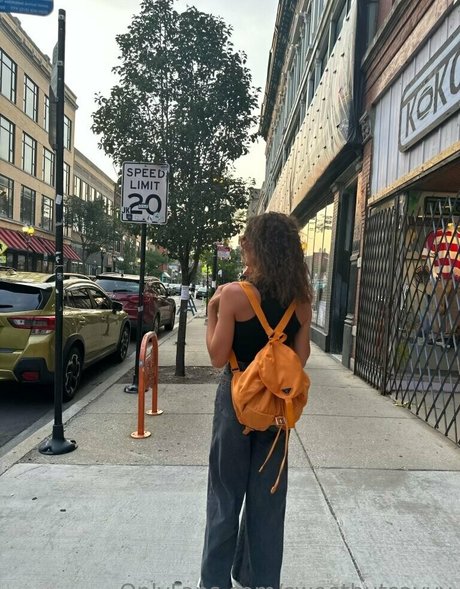 sweetbutsavvy 最高のモデル ギャラリー