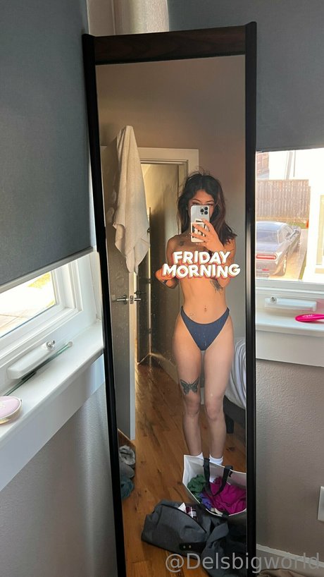 Delia Mandujano_ スター ヌード 写真