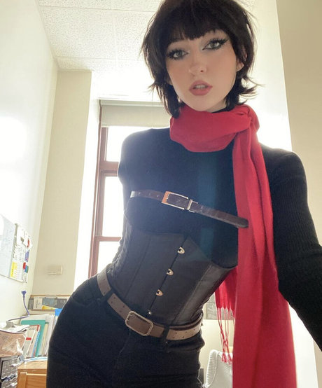 Julia Neis_ 美しい女優 写真