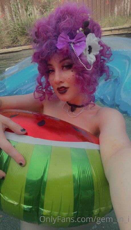 コスプレ フェムボーイ オンリーファンズ エロチック ギャラリー