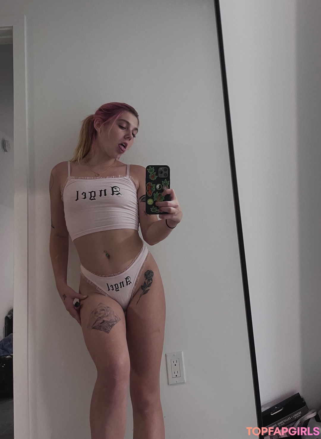 Alexis Evans HDモデル 画像