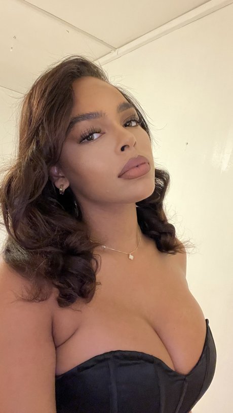 黒人ペニスOnlyFans セクシーヌード 写真