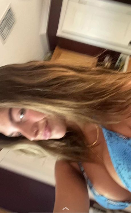 ゲイのラフなOnlyFans ヌード 画像