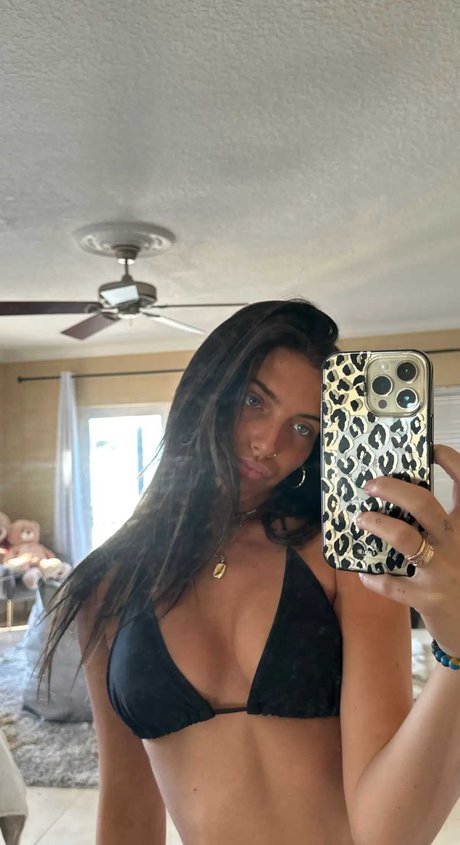 Jordan Beckham セックス女優 写真