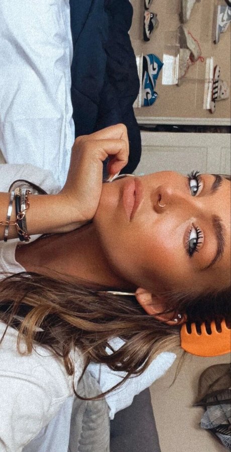 Jordan Beckham エロティック女優 写真
