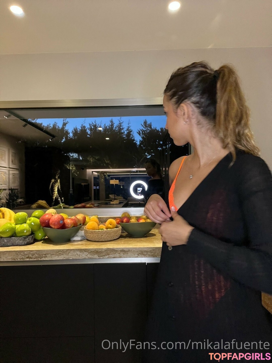 ブロンドオンリーファン アートxxx ギャラリー