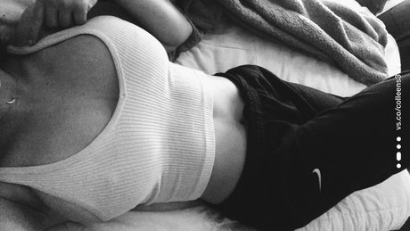 コスプレチューブ OnlyFans セクシー裸 写真