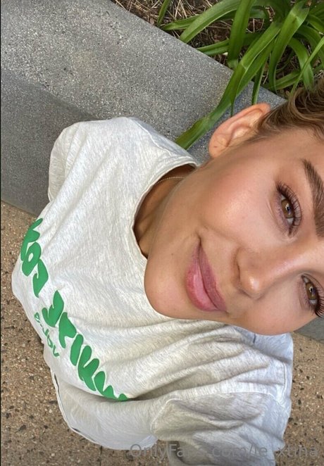 日焼けしたOnlyFans トップ 画像