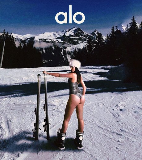 Cindy Kimberly 独占スター ギャラリー