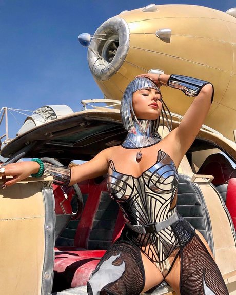 マッサージ動画 OnlyFans ポルノグラフィック 写真