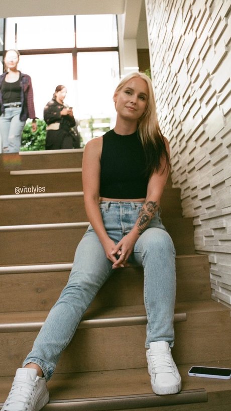 Sonja Reid_ ポルノスター 独占 アーカイブ