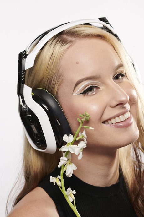 Sonja Reid_ 素敵な女優 ギャラリー