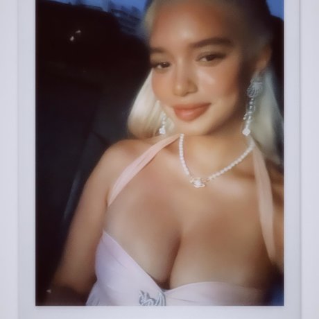 Sab Zada ヌードスター 画像