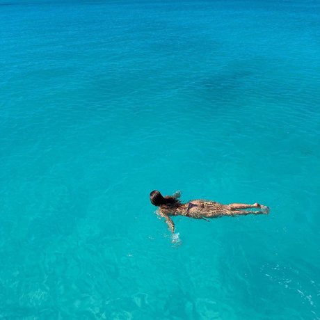 公共の場での猫のOnlyFans 無料裸 ギャラリー