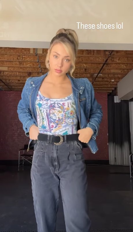 セクシーな足 OnlyFans セクシーヌード アーカイブ