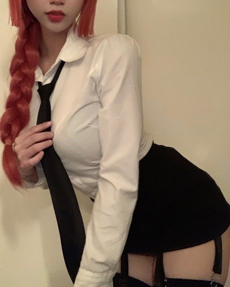 曲線美の熟女OnlyFans ホットポルノ 写真