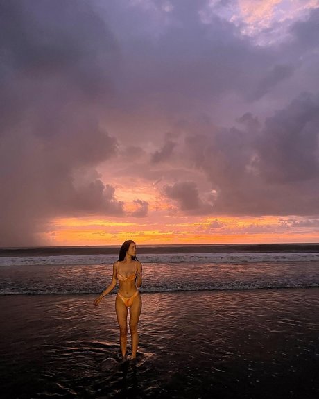 Kathryn Tan トップモデル 写真