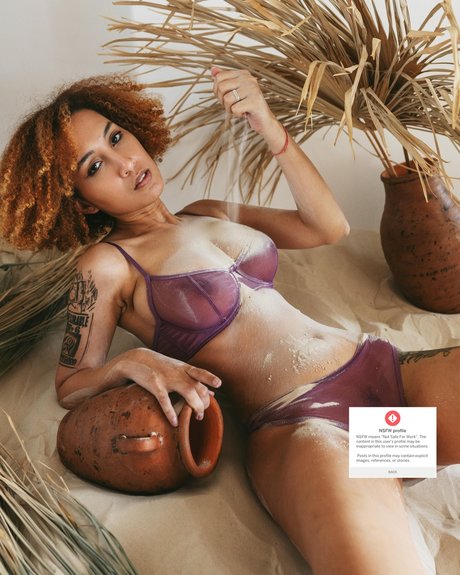 Hey Solange_ ポルノスター 写真