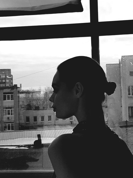 金髪の小柄なOnlyFans アートポルノ ギャラリー