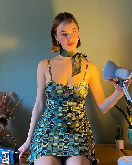 Amelie Manzoli ポルノスター 写真