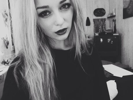 女子高生OnlyFans セクシー裸 ギャラリー