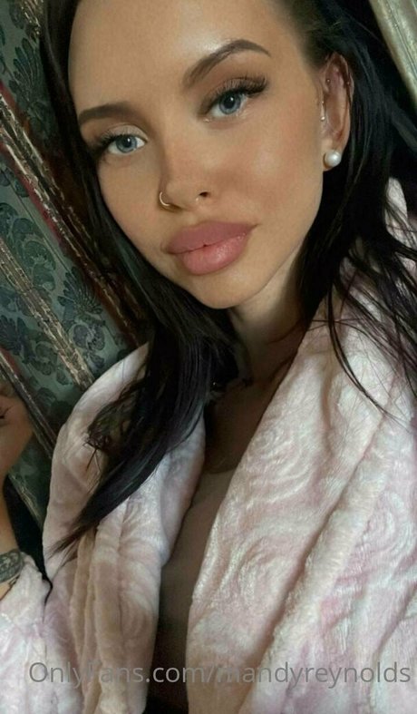 フィンドムオンリーファンズ 美しいポルノ 写真