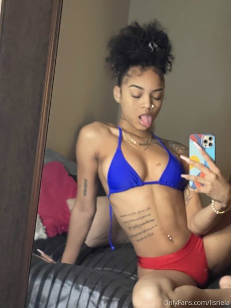 ジーンズのお尻OnlyFans アート裸 画像