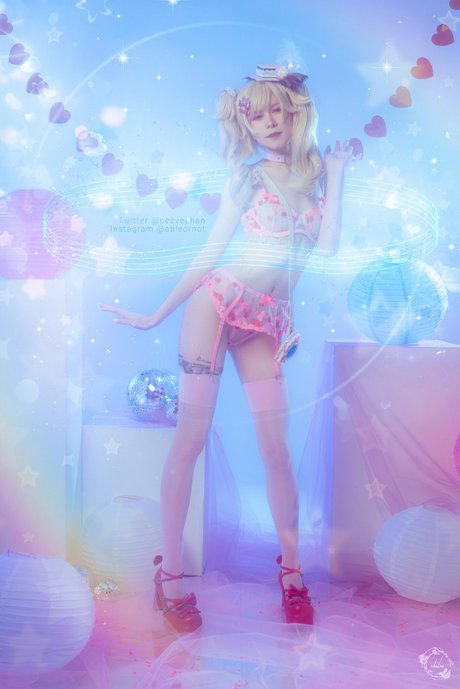 Peeve Chan ポルノスター ヌード 画像