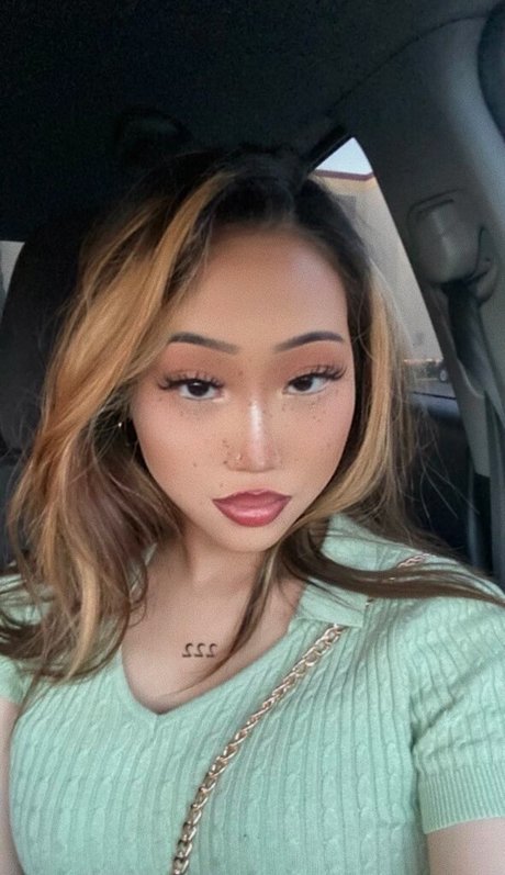 ashjahng 完璧な女優 画像